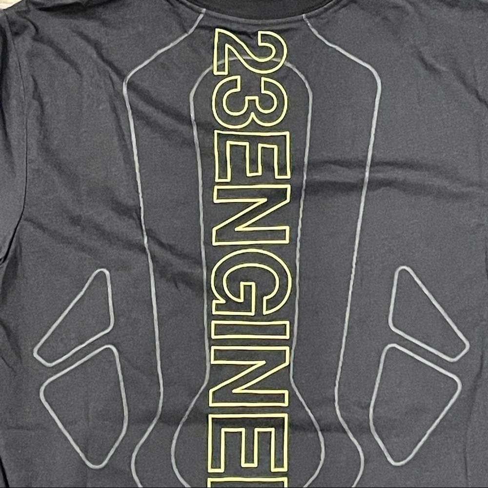 Jordan Shirt sz SM - Picture 5 of 5